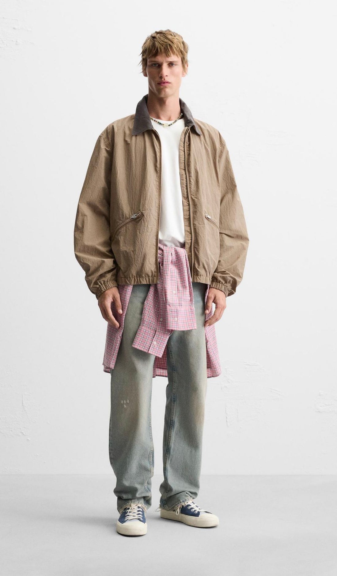 10 Essential Men's Fashion Pieces Every Modern Wardrobe Needs
